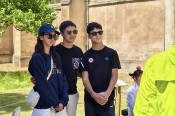 田亮一家游劍橋！16歲森碟身高超田亮，12歲小亮仔墊腳才有姐姐高