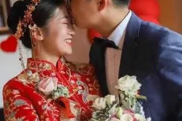 母親走後,父親娶了繼母,她一直待我如親生,結婚時「大方給200萬現金」當嫁妝。前陣子「她重病住院」我才打算動那筆錢,一看「ATM畫面」慌忙打給老公:怎麼會這樣~