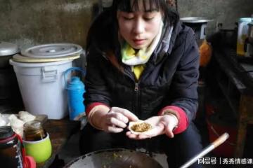 女子被綁到深山嫁人，30 年後兒子考上大學，她連夜衝出家門