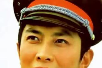 劉曉慶唐國強素顏合影，真實面容盡顯歲月痕跡與魅力
