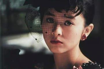 "遇人不淑"葉蘊儀:遭前夫詆毀身敗名裂,巨星淪落為售樓小姐