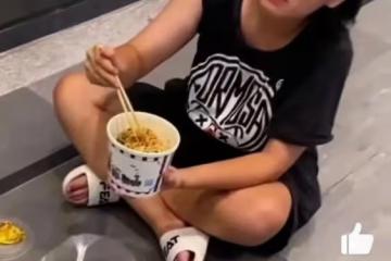 「爺孫戀」女主林靖恩近況堪憂，偷外賣精神恍惚，還曾流落街頭