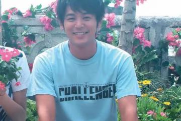 兩代男神合影,依舊是容顏抗打,時光似乎對他們格外仁慈點