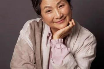 武俠影后鄭佩佩去世!最後一次露面與女兒外孫玩鬧!華夫人一路走好