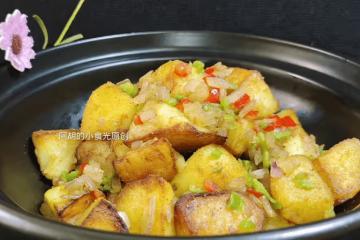洋蔥和它天生一對,後悔沒早發現!記得一蒸一炒,出鍋香飄滿屋、食之口口留香