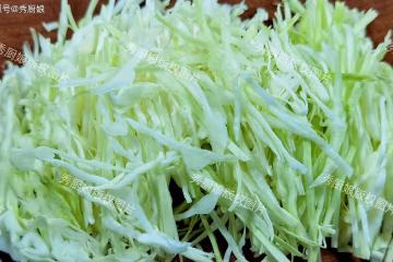 腸道「推糞猛將」,芹菜黃瓜靠邊站,隔天吃一次,養肝排毒又通便