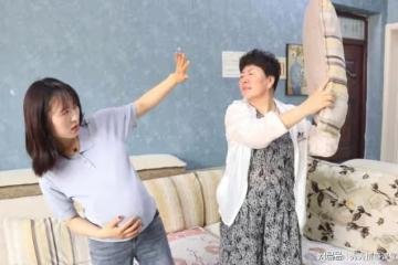 我坐月子，婆婆對我處處刁難，兒子周歲宴上的視頻，卻替我報了仇