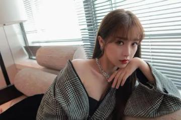 虞書欣也太敢穿了!外套披上露香肩又秀小蠻腰,別提多有女人味了