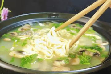 伏天寧可不吃肉,也要多喝此湯!隨時都能煮一碗,不放肉也滿口鮮爽、還不膩