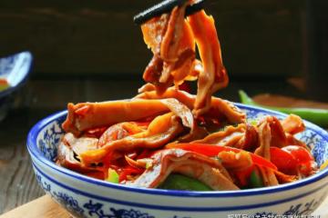 洗豬肚,加鹽就錯了!記住加「2樣」,豬肚不腥不臊特乾淨