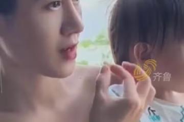 80後的奶奶帶1歲的小孫女出門，常被當是孩子的媽，一看顏值亮了