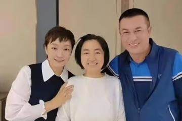 中國著名演員張嘉譯傳來最新消息!以後難以見到了