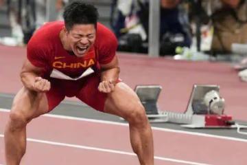 蘇炳添紀錄被日本選手打破!新科冠軍9秒83,蘇神在家帶娃很煩惱