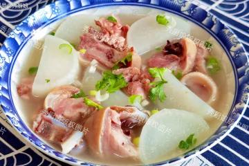 「十人九腰痛」？不妨多吃這3菜，一周吃兩次，腰腿有勁精神足！