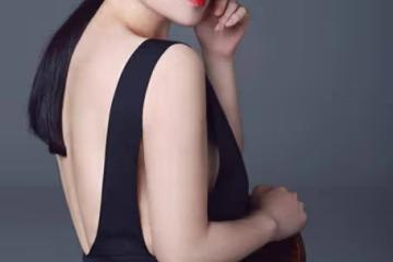 趙本山對她一見鍾情，是趙本山最性感的女徒弟，今41歲仍貌美如花