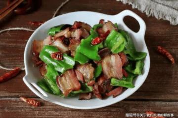 炒臘肉,切片就炒不好吃,又咸又硬!教您3招,臘肉又香又軟