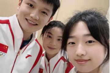黃雨婷今天滿18歲了！奧運冠軍回到杭州，捐贈金牌戰袍5斤重！