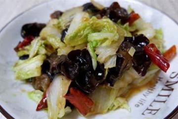 醋溜白菜想要好吃,每一步都很重要,白菜脆嫩,酸爽開胃,真下飯