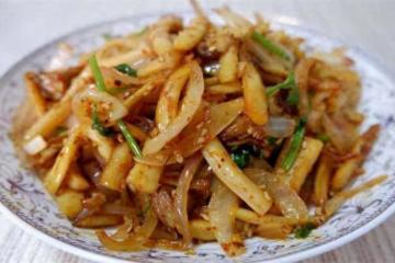 蔥爆杏鮑菇家常做法,掌握一個竅門,杏鮑菇香辣好吃,簡單又美味