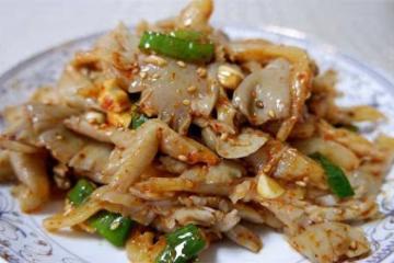 這才是鮮蘑最好吃的做法，簡單一拌，鮮香辣酸，好吃下飯真不錯