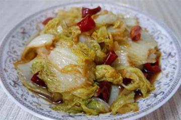 娃娃菜別只蒸著吃了,試試這樣做,酸辣爽口,好吃的家常下飯菜
