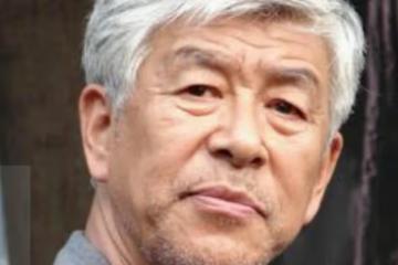 張洪傑：帶著病妻拍戲，被子女掏空積蓄，曾坦言：身後有十幾匹狼