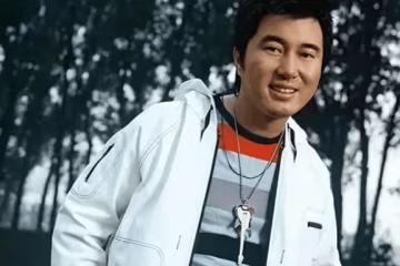 春晚成名後拋妻棄女，送二婚妻子鋃鐺入獄，下場淒涼，大家都認識！