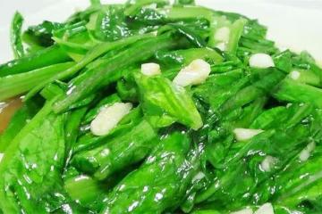 油麥菜這樣做,清淡脆嫩又營養,吃一次就上癮,主要做法超簡單