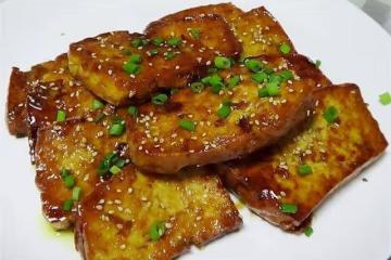 豆腐新做法,糖醋脆皮豆腐,酸甜可口,外脆里嫩,大人孩子都愛吃