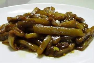 茄子新吃法，一道回鍋茄子，濃香四溢，好吃下飯，一盤根本不夠吃