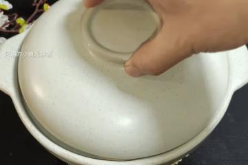 天冷別忘記吃一菜,真正的秋季第一補!一葷一素搭配燜一鍋,香飄滿屋、特解饞