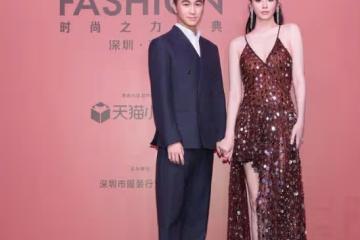 奚夢瑤帶何猷君走T台,「奚貴妃」都被拽出高低肩來啦,哈哈