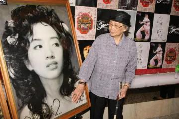 梅艷芳7000萬遺產已花光,梅媽被申請破產,昔日奢侈生活曝光