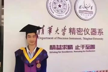 龐眾望帶女朋友現身,他們日常互動很暖心,他很懂得照顧女友