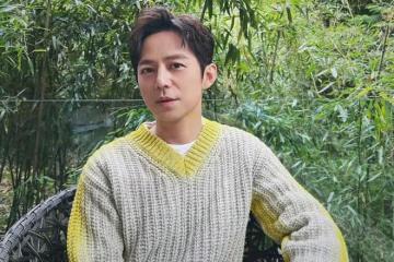 何炅烏鎮低調拍攝引關注,不老容顏再成焦點,魅力依舊引發熱議