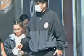 11歲小糯米現身長高太多，顏值完全沒遺傳爸媽基因甚至腺樣體偏大
