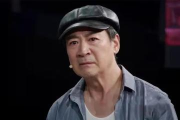 七旬「陸振華」寇振海北京歡樂谷蹦跳，網友：這狀態比我還好！