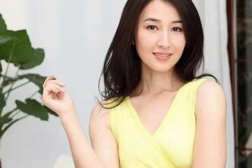 突傳死訊！關詠荷胞弟墜坡身亡年僅54歲，本人公開現身神色憔悴