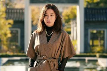 佘詩曼坦誠短髮緣由，網友熱議髮型選擇，短髮女王or長發佳人？