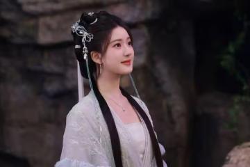 趙麗穎古偶女王退位，趙露思失利，誰將成下任接班人？