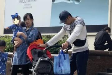 生活落魄?明道一家四口逛街,王婷萱抱娃一臉憔悴,瘦20斤都脫相了