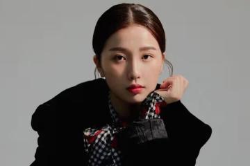 虞書欣微博視界大會偷拍劉亦菲,網友:美女相惜,期待同框照