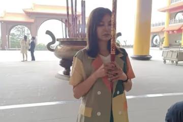 台語女歌手認了「失婚生子」擺攤賣蔥油餅「出道前是乩童桌頭」家裡大有來頭