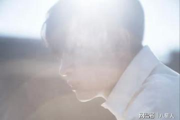 郭德綱管管吧!德雲社私生活混亂,孩子都懷第二個了,不知道誰是爹