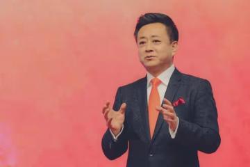 6年前被弦子誣陷非禮,丟掉央視主持工作的朱軍,現在過得如何?