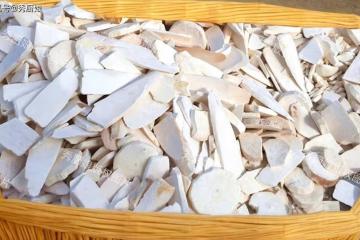 「冬天吃一根，腿腳站穩跟」，11月遇到這菜別手軟，買30斤曬起來