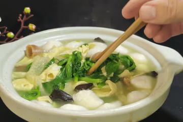 蓮藕、蘿蔔先靠邊,它才是冬季蔬菜之王!簡單煮一碗湯,時令鮮蔬、嫩到飛起