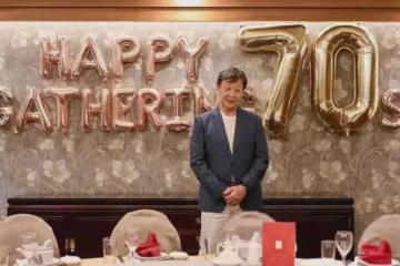 「老戲骨」,兩個妻子樓上樓下住,雞飛狗跳30年,如今咋樣了?