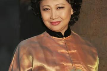 劉曉慶閨蜜徐松子：被謝晉「強行」改名，69歲至今單身