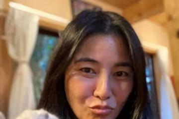 49歲蒙嘉慧復出,素顏衰老、身材走樣,無懼幸福肥!